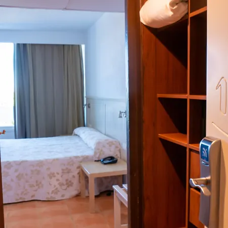 Flamero Hotel